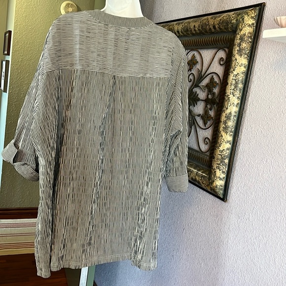 NWOT Ulla Popken Boho Top- striped 1/4 button 3/4 sleeve Sz 24/ 26 - Picture 7 of 12